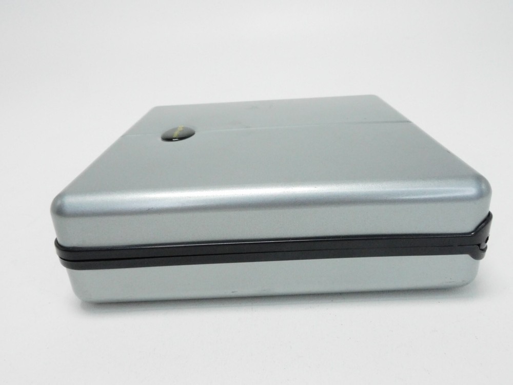 Vintage CD Projects Hard Case 24 Disk Holder CD DVD Software Pop Unlock