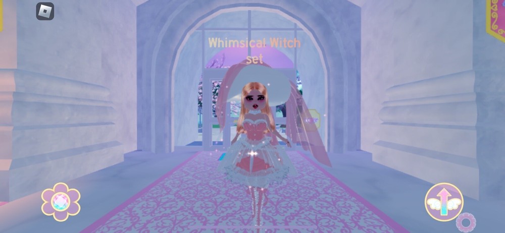 Royale High Sets!!)READ DESCRIPTION PLEASE BEFORE BUY!)SAME DAY DELIVERY/Lvl 75+