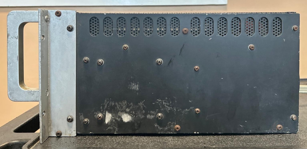 Crown PSA-2 Self-Analyzing Power Amplifier. Untested! Turns on!