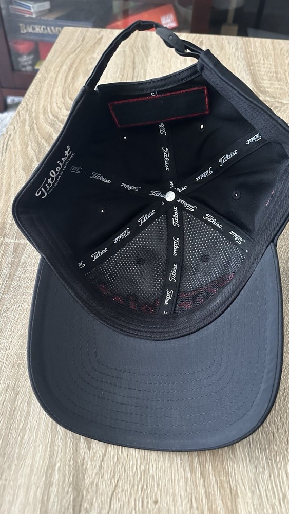 Titleist Black And Red Hat