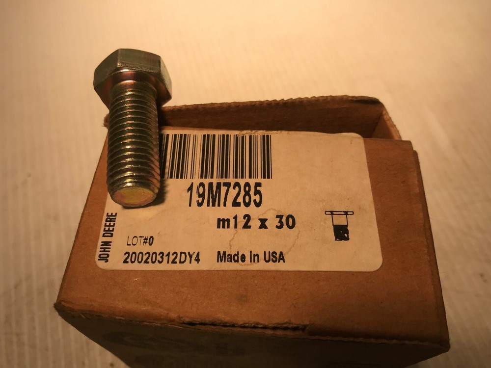 19M7285  GENUINE John Deere  CAP SCREW BOLT  M12x30