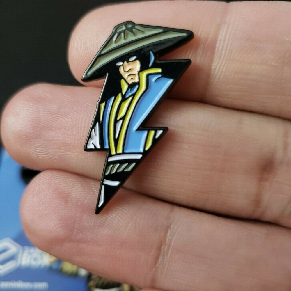 Raiden - Mortal Kombat Enamel Pin (New)