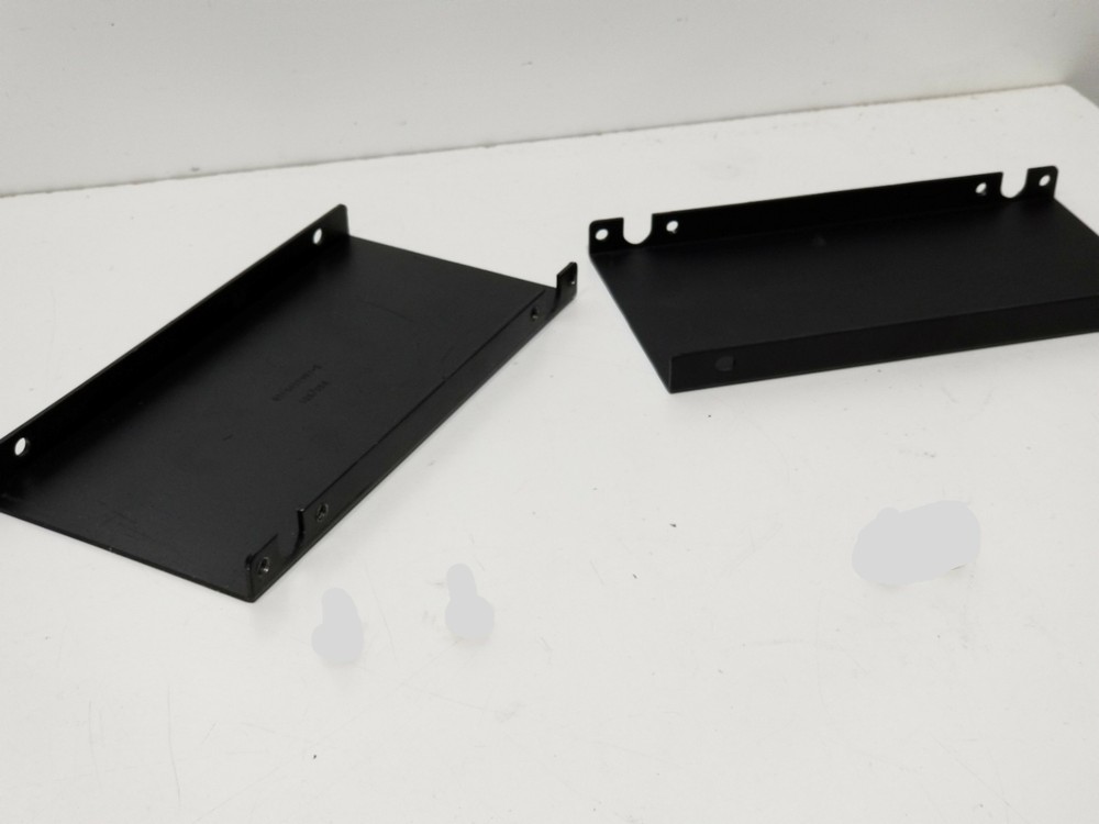 Motorola 0785412U01 Quantar Quantro Rack Mount Standoff Brackets