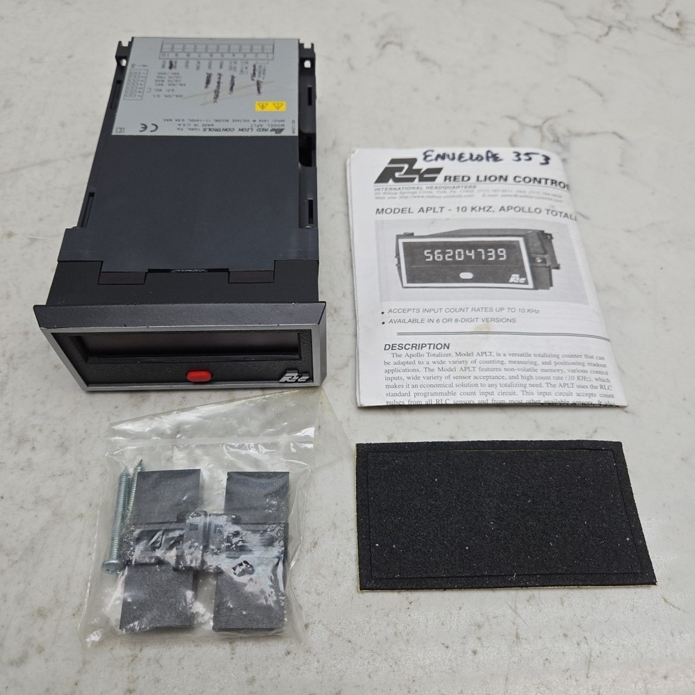 Red Lion APLT0800 Totalizing Counter Digital 6 or 8 Digit Module Display Used