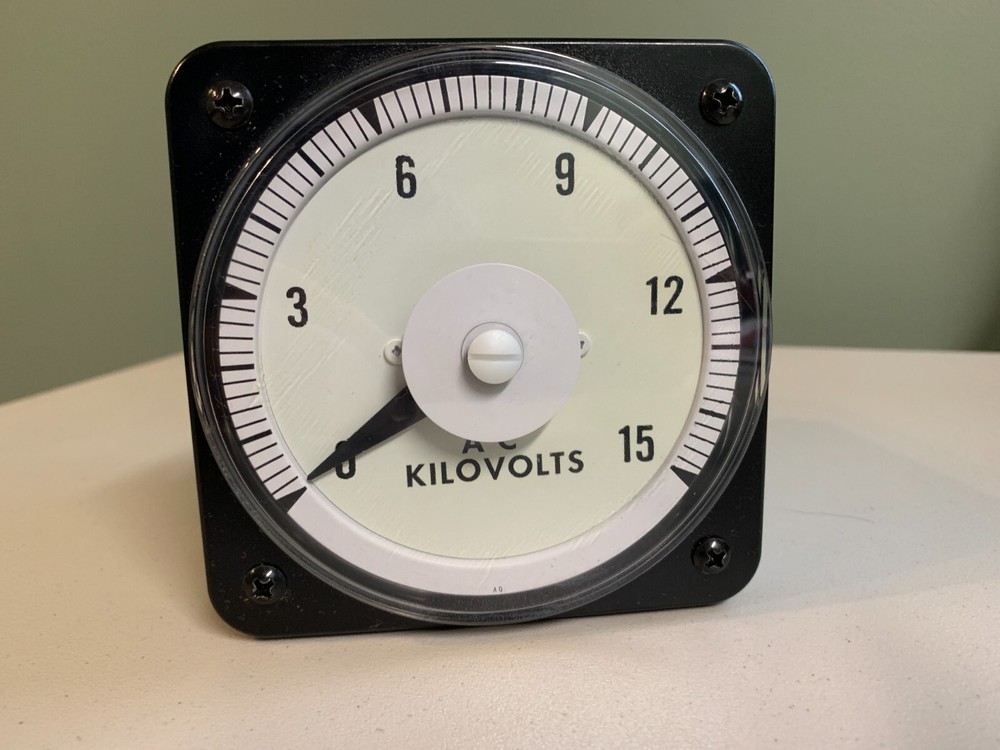 Yokogawa 103021PZWZ Panel Meter