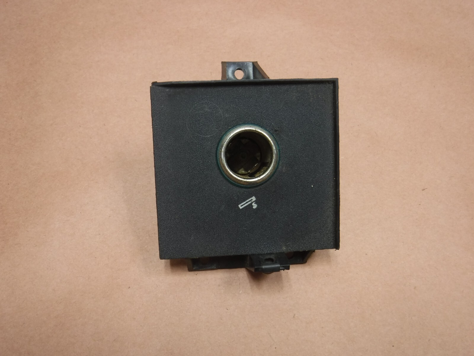 Jeep Cherokee XJ 84-96  Cigarette  Lighter  Trim    Bezel Free Ship