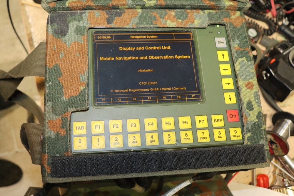 Military Mobile Navigation / Observation System D9444