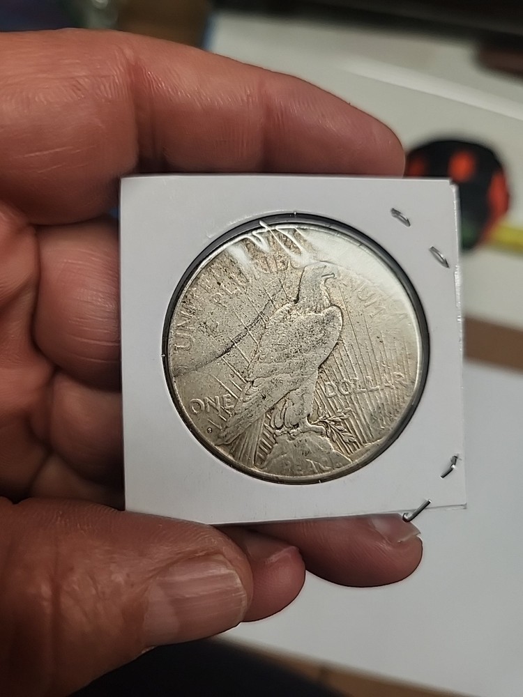1922 S PEACE SILVER DOLLAR Circulated