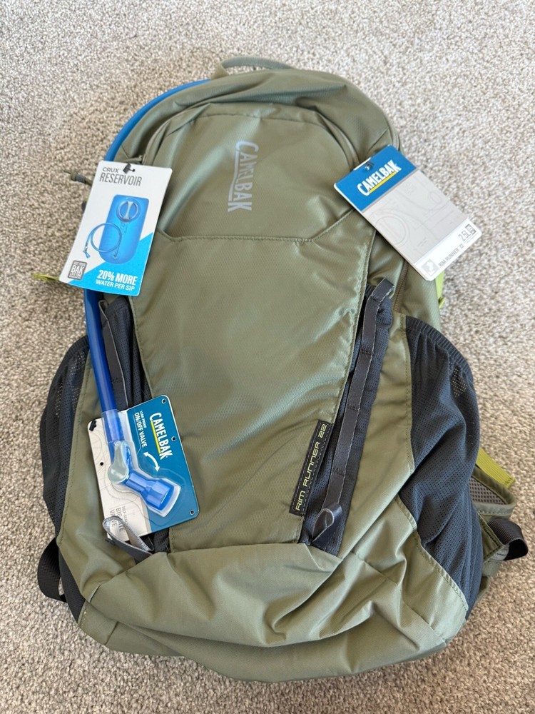 CAMELBAK® Rim Runner Crux Hydration Backpack 2.5L