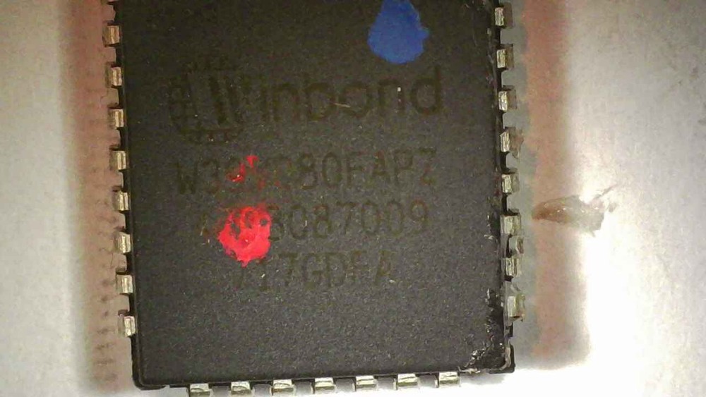 Winbond W39V080FAPZ PLCC32 Flash ROM PULL GUARANTEED
