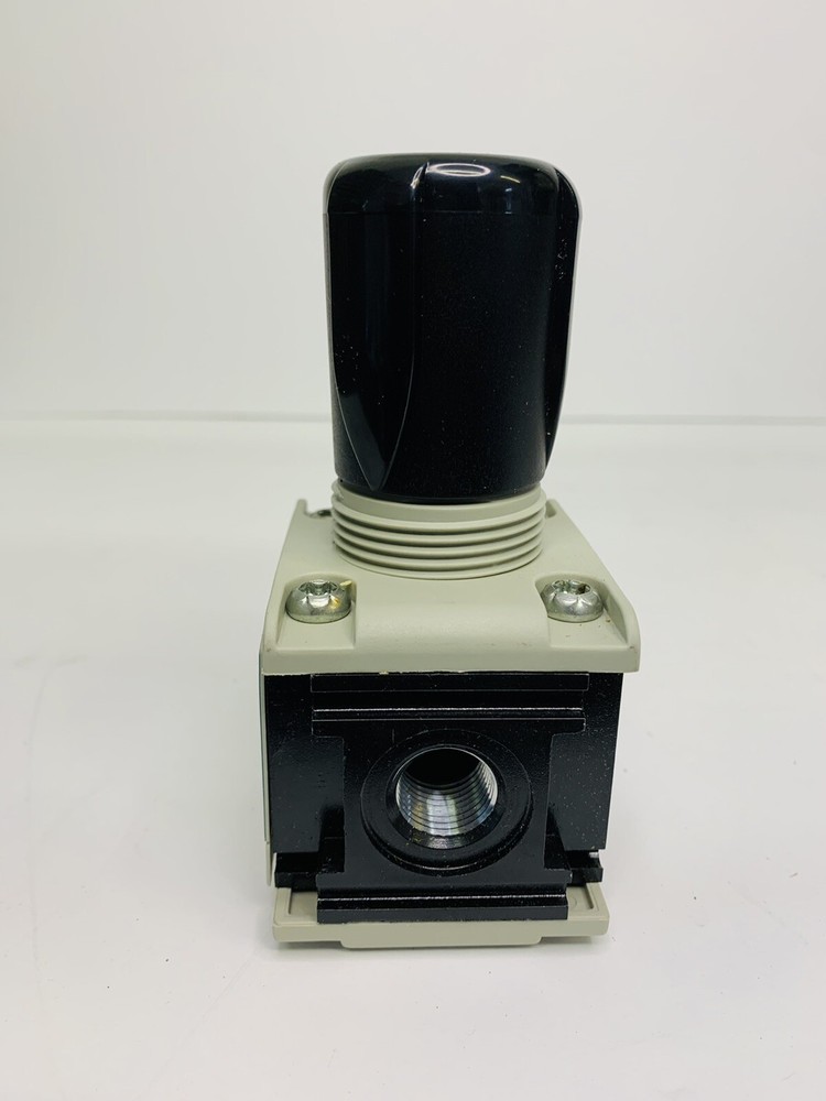 Joucomatic 34203056 Locking Pressure Regulator 3/8" NPT **NEW**
