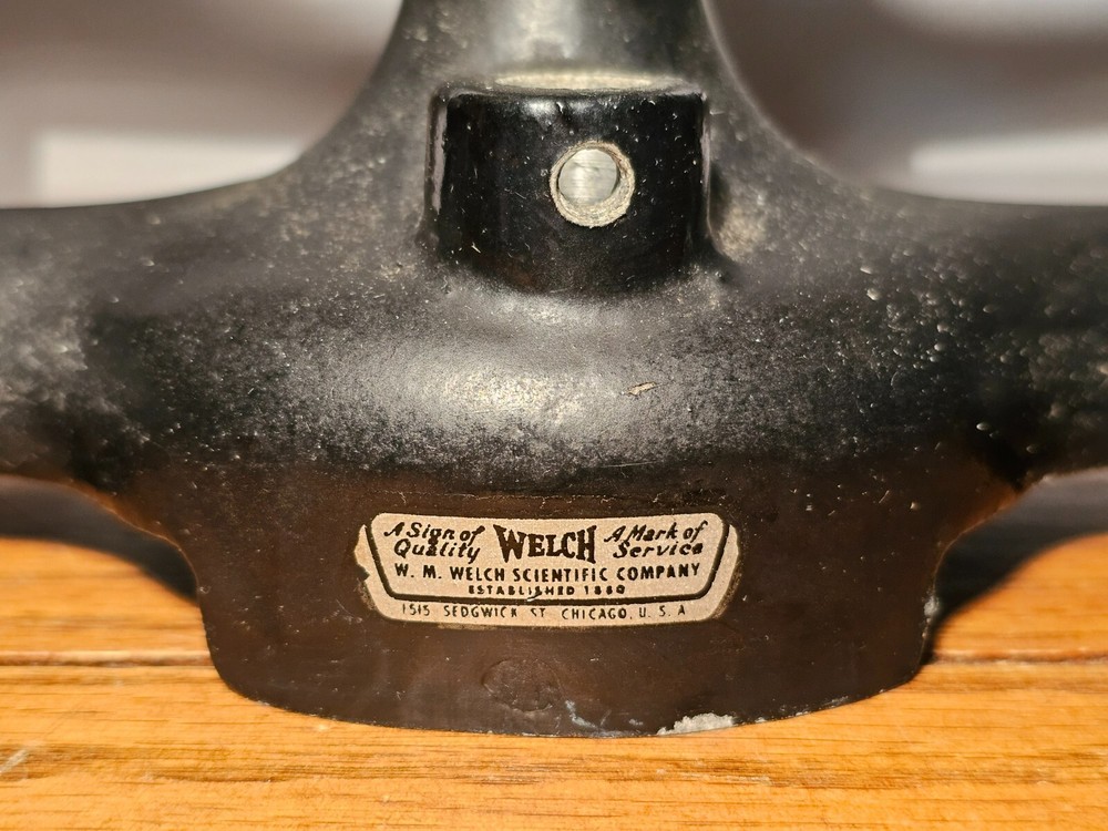 VINTAGE WELCH BALANCE SCALE 10 GRAMS WORKING