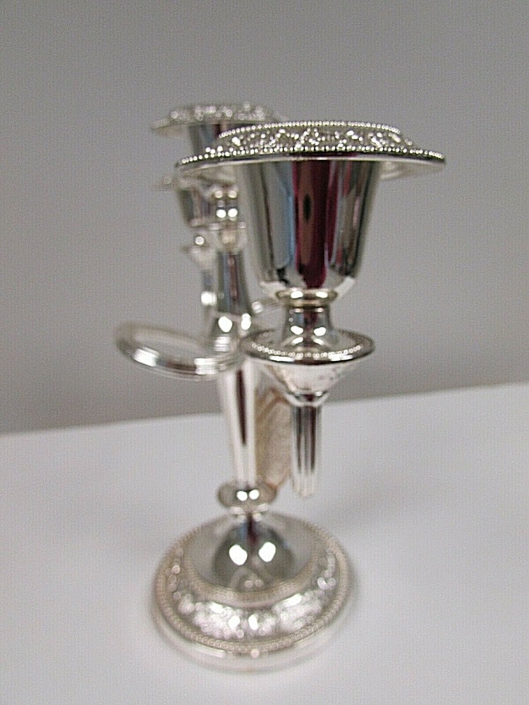 THE BEAUMONT 3 CANDELABRA ENGLAND TARNISH RESISTANT SILVER PLATED TABLEWARE