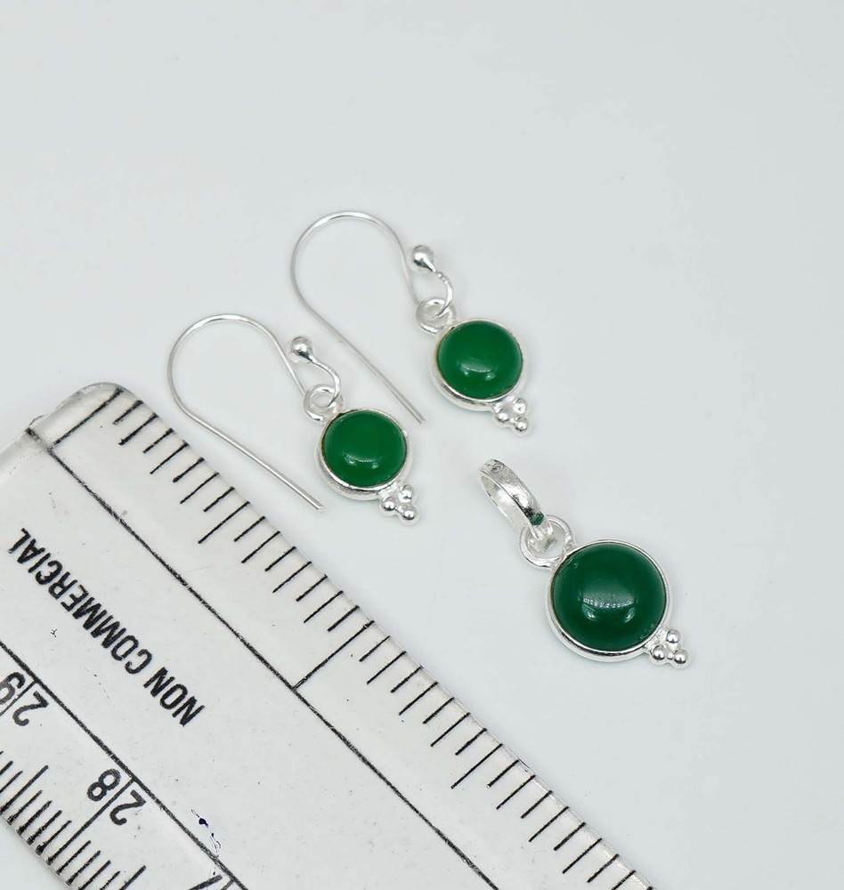 925 Solid Sterling Silver Green Onyx Hook Earring Pendant Set