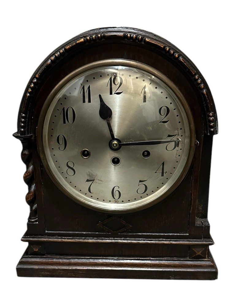Junghans Antique Oak Large Bracket Arched Top Westminster