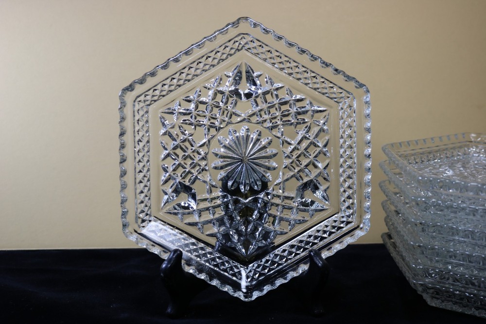 Anchor Hocking Wexford Hexagonal Shaped Dish (es) Footed