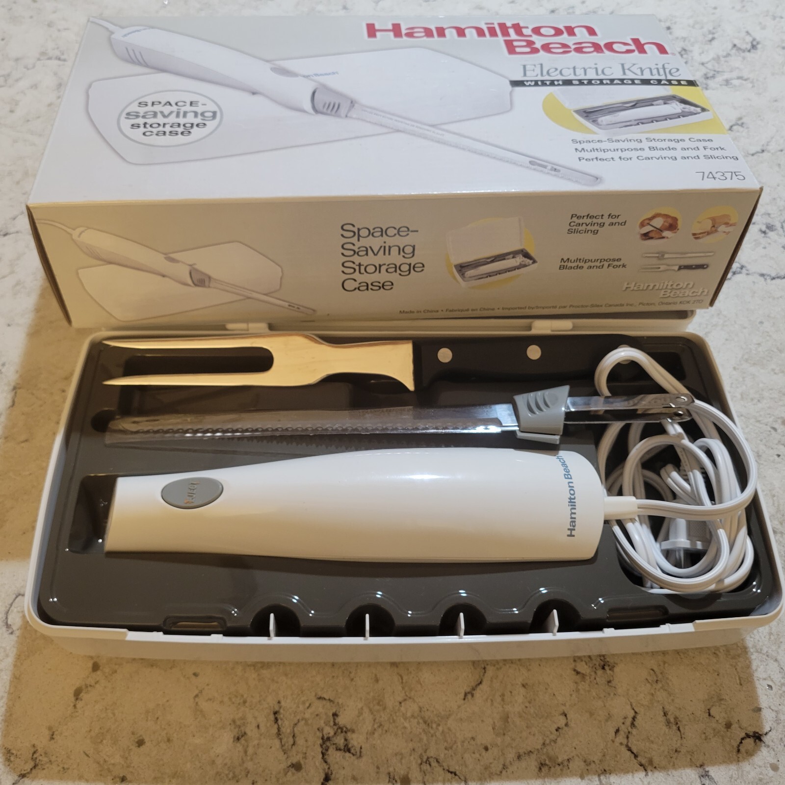 Hamilton Beach Electric Carving knife with storage case model 74378R. New