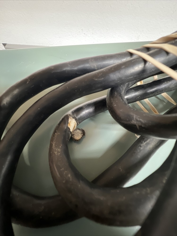 Hughes Thermocouple Controlled Power Supply Model HTT-550.