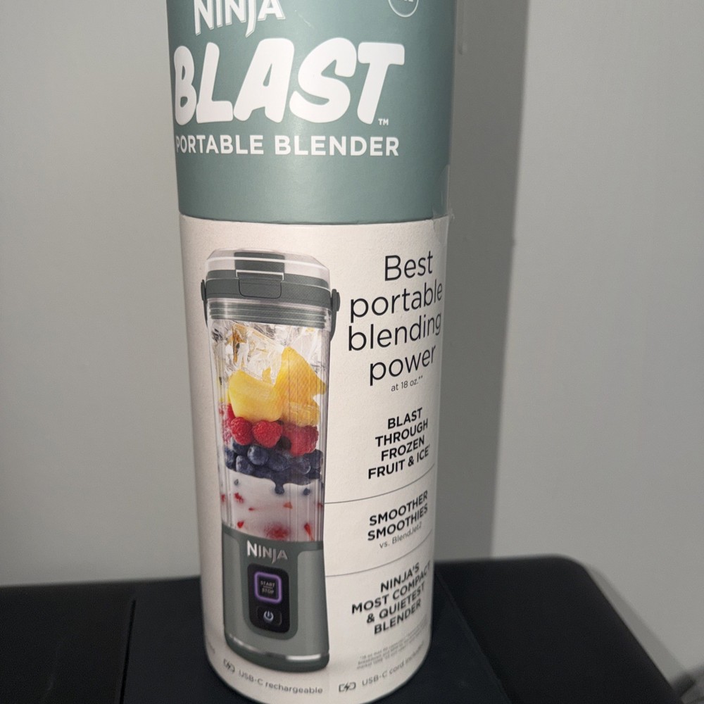Ninja - Blast 18 oz. Portable Blender - Forest Green