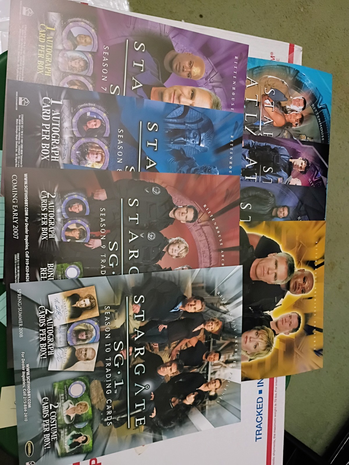 Lot Of 10 Stargate Atlantis 1,2,3 And SG1 6 7 8 9 10