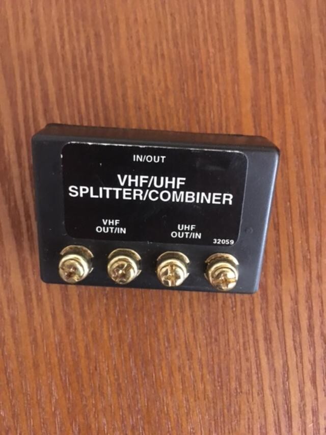 VHF/UHF Splitters/Combiners, unused