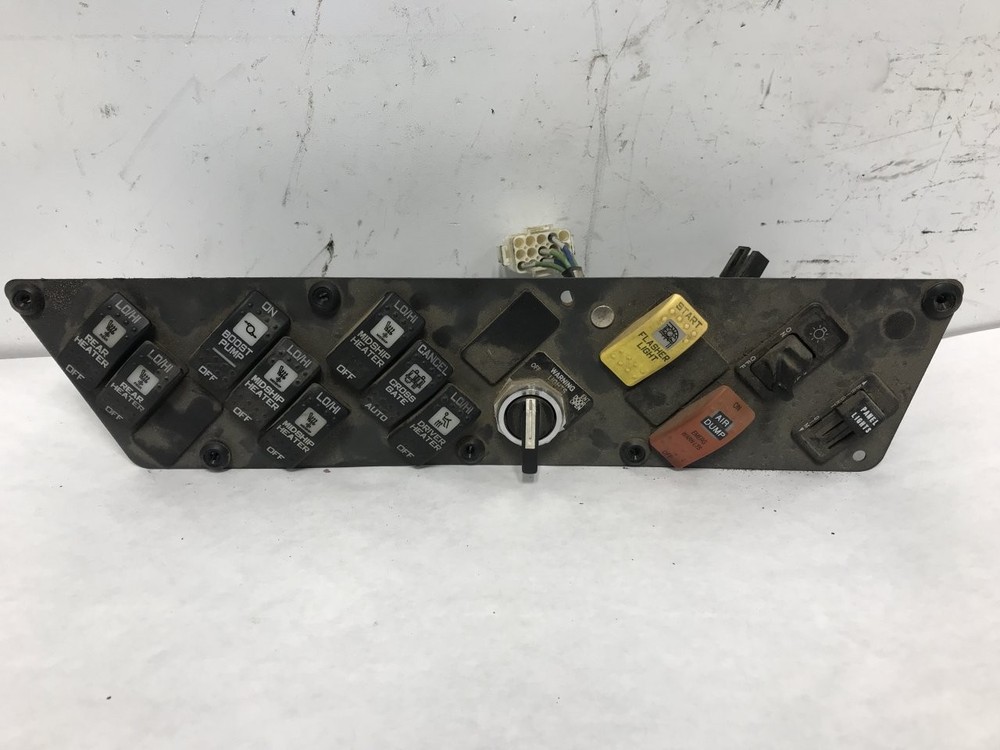 International RE3000 SWITCH Dash Panel - Used