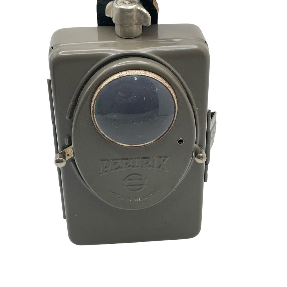 WWII German Pertrix 667 Map Flashlight Light