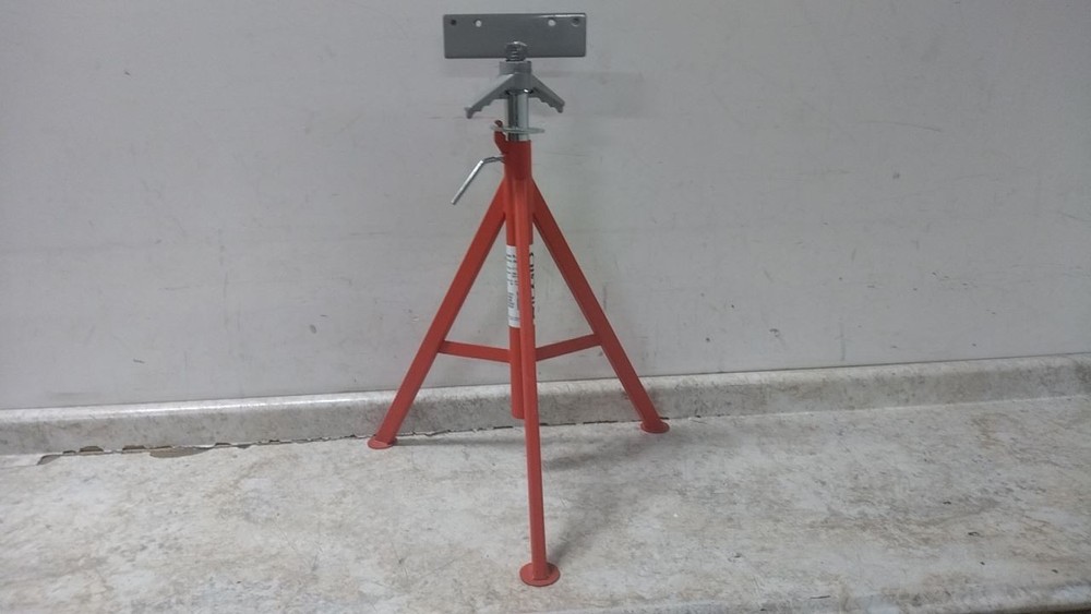 Ridgid RJ-99 55 In Max Height 1,000 Lb Max Load Cap Roller Head Pipe Stand (C)