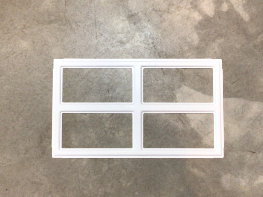 4 Clopay Colonial Replacement Inserts for Short Panel Clopay Garage Doors White