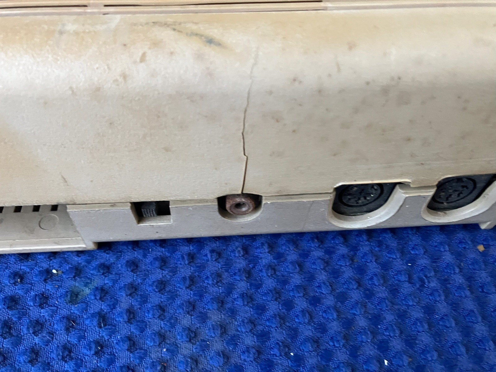 Vintage Commodore 64 Computer Not Working For Parts Or Repair.