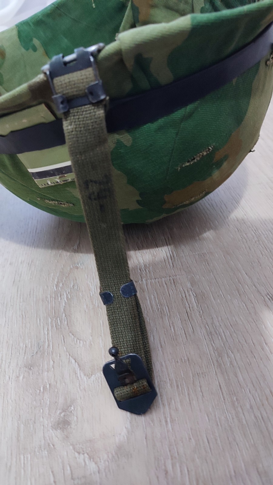 full original M1 Helmet 1951 type USMC US Army Vietnam