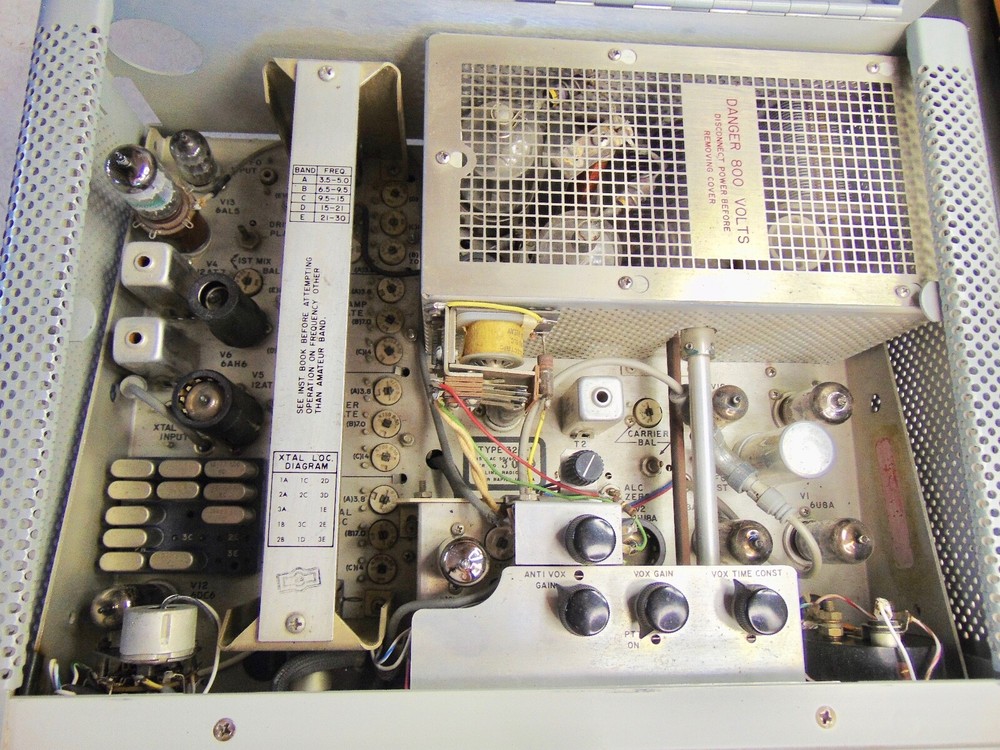 Collins 32S-1 Ham Radio Transmitter with Manual