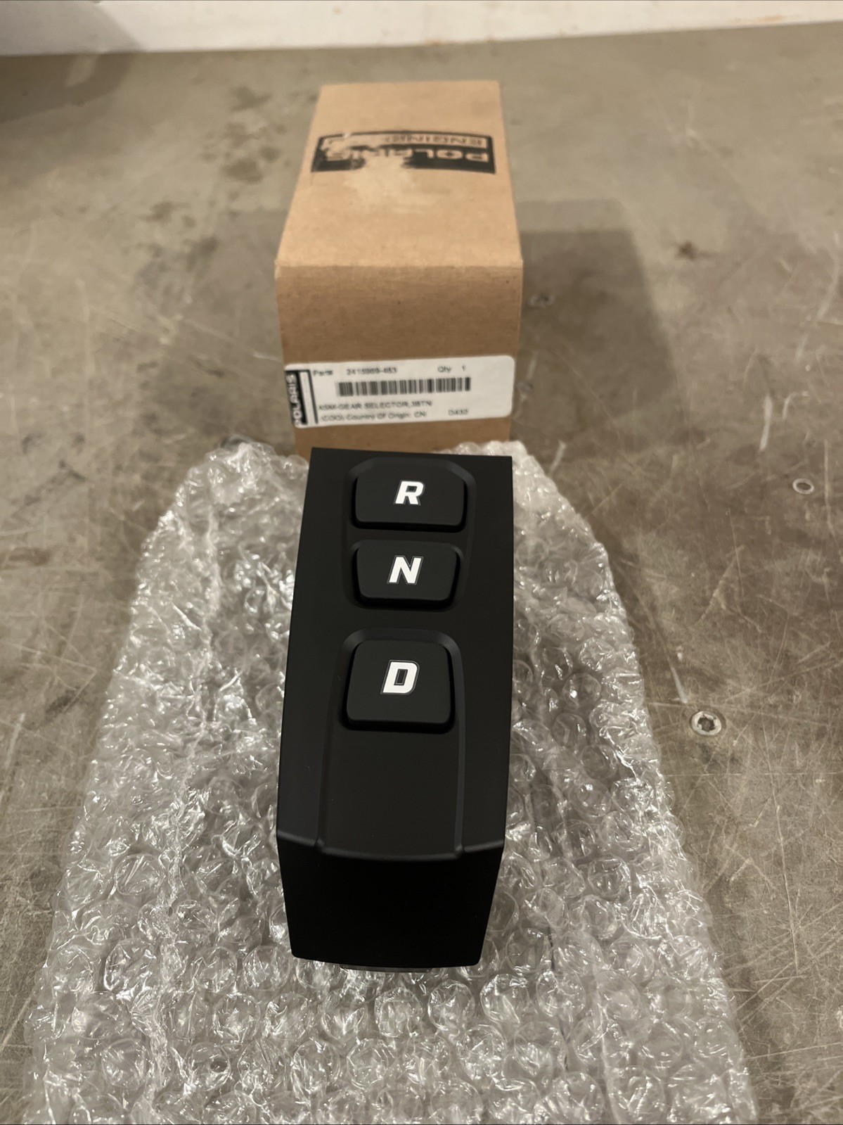 M4 OEM Polaris Slingshot ASM-Gear Selector 3 Button 2415969-463