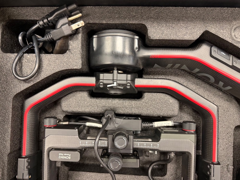 DJI Ronin 2 Pro - 3 axis gimbal stabilizer *GREAT CONDITION*