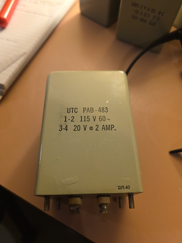 UTC TRANSFORMER  PAB-483 1-2-115V 60~ 3-4 20v@2amp.