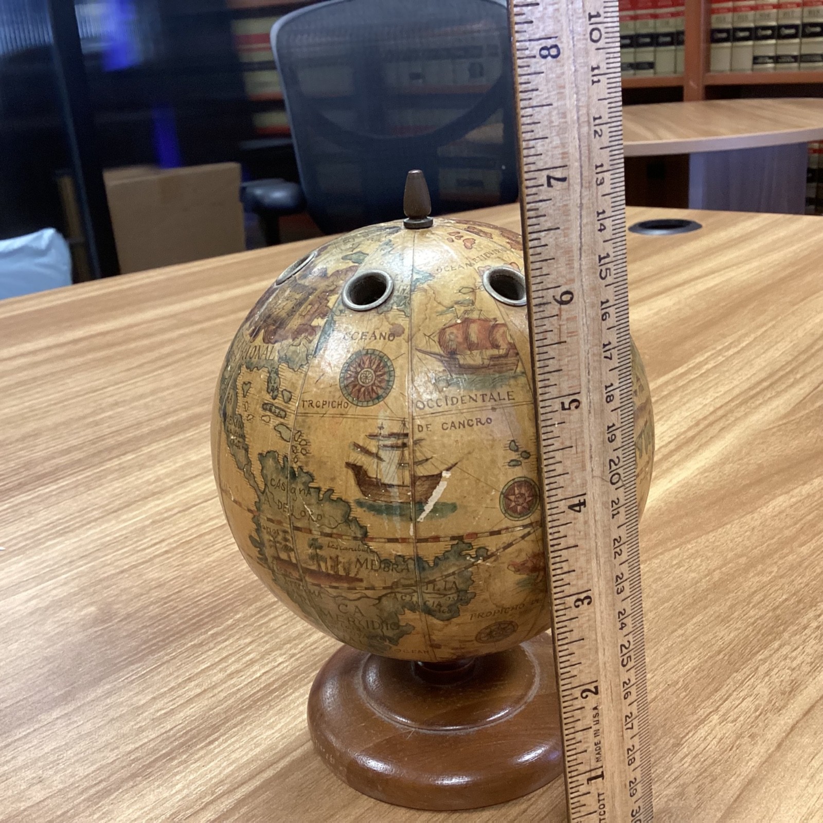 Vintage Wooden Earth Globe Pencil Pen Holder 4.5" Tall Desk Accessory