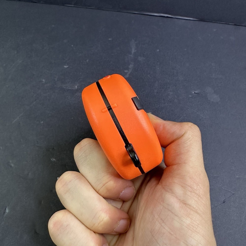 Used Off Leash K9 Training Mini Educator ET-300 E-Collar Remote Transmitter only