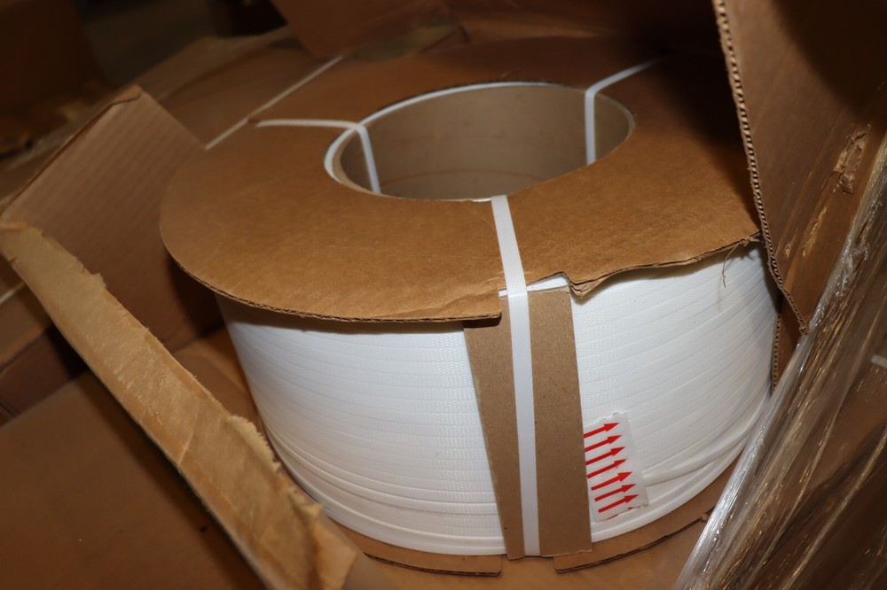 Signode M09250WH8 Empax Plastic Strapping, 3/8" Strap Width, 16" Coil