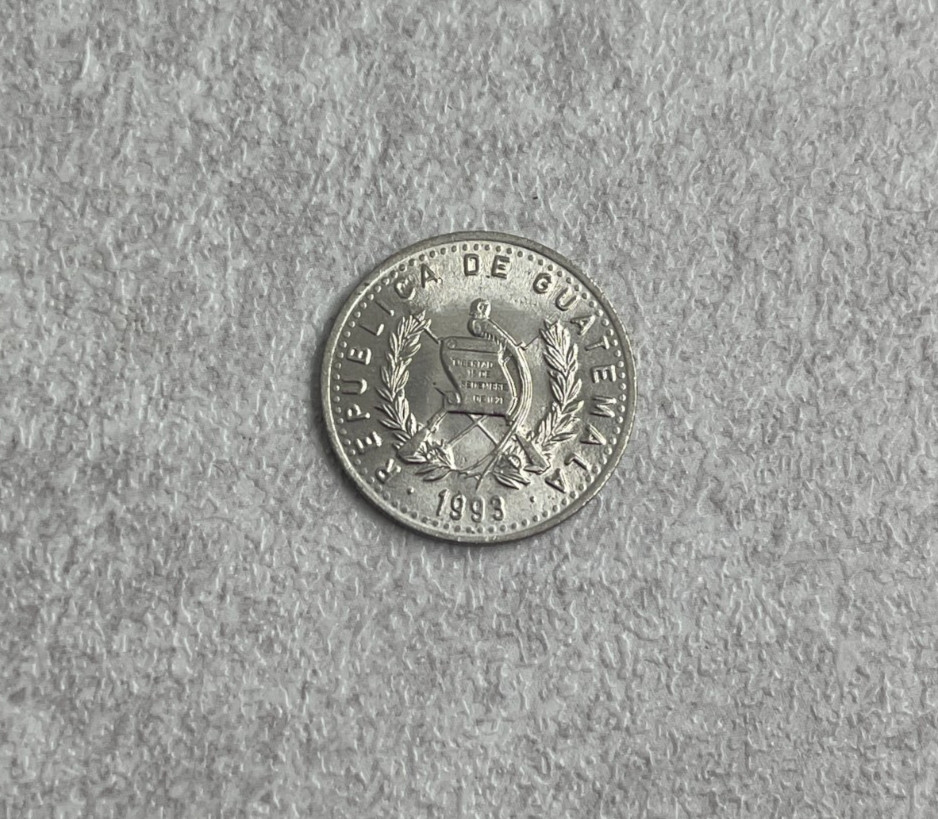 1993 Guatemala 10 Centavos L2