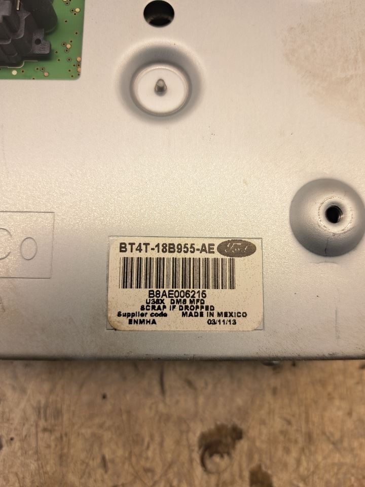 2013 Edge Display Screen Sku#4381377