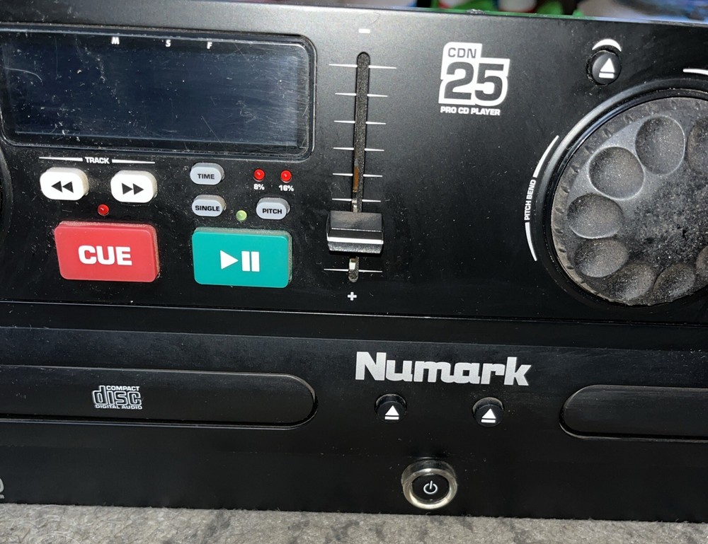 Numark CDN25 Professional Dual CD Player W/ Controller
