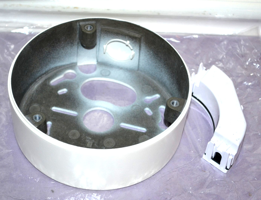 Bosch VDA-455SMB-IP Camera Mount for Dome Camera IF Version -- New Other