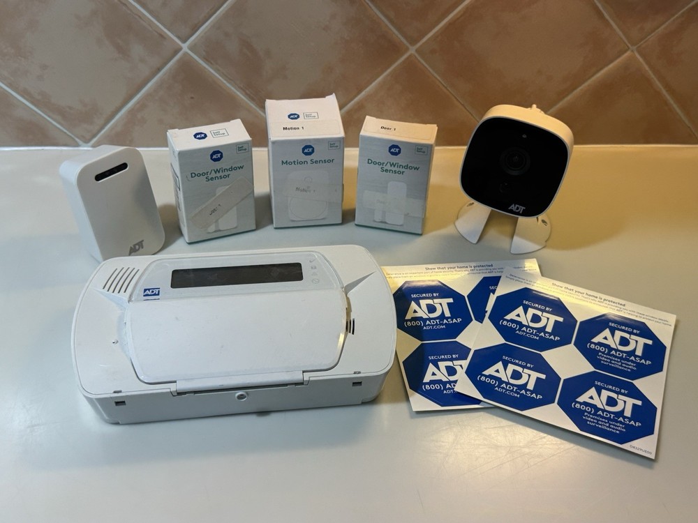 ADT Security System Bundle Panel + Camera + Sensors + Gateway + Stickers (Read)