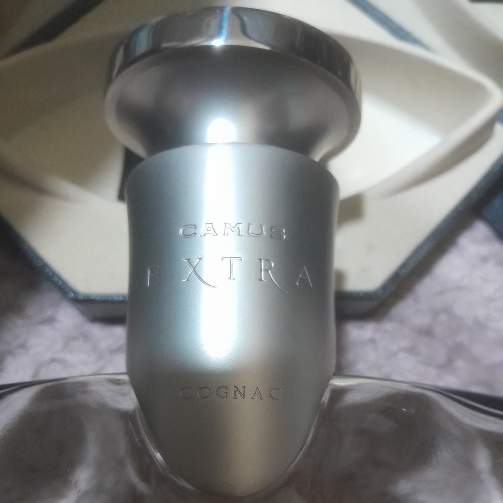 Authentic Empty Camus Extra Cognac Rare Crystal bottle 70cl Excellent Condition