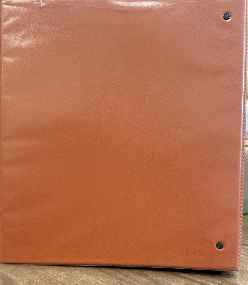 Avery 1 1/2" Orange 3 Ring Binder with Pockets & Cat Folder - A0193