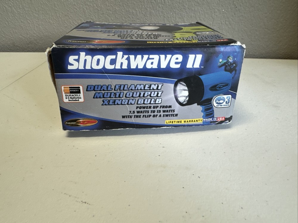 Waterproof Divers Flashlight Princeton Tec Shockwave II Blue Dive Light