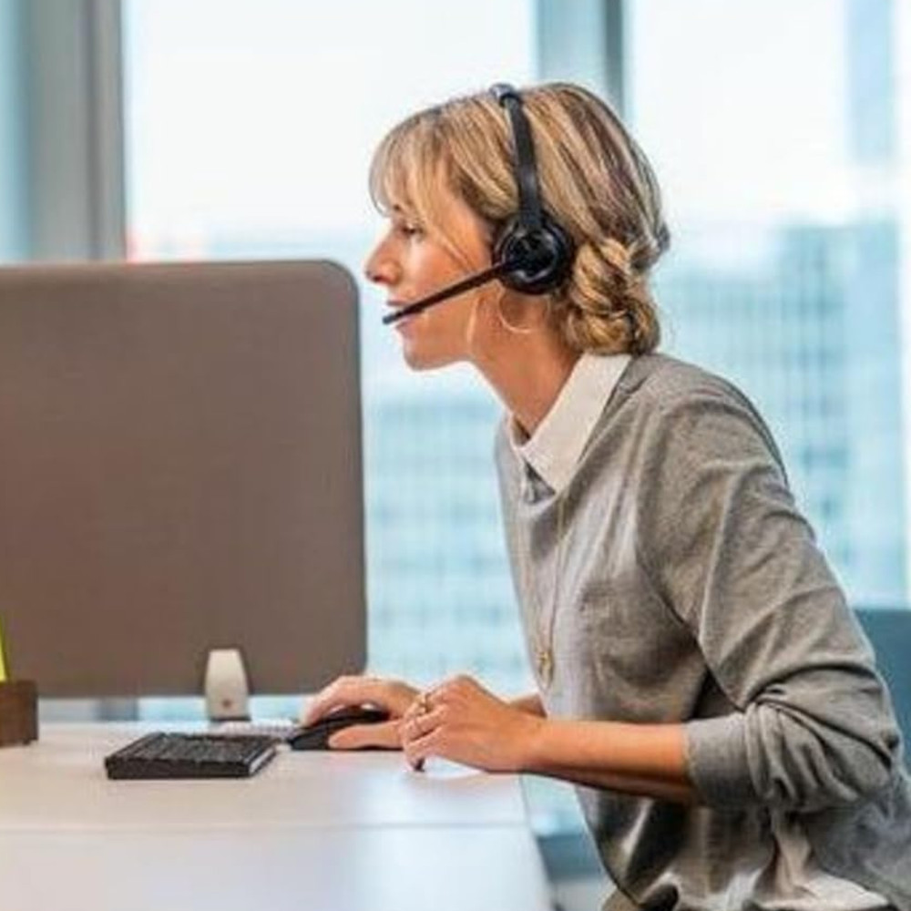 HP Poly Savi 8220 UC Wireless DECT Stereo Headset USB-A for Microsoft Teams NEW