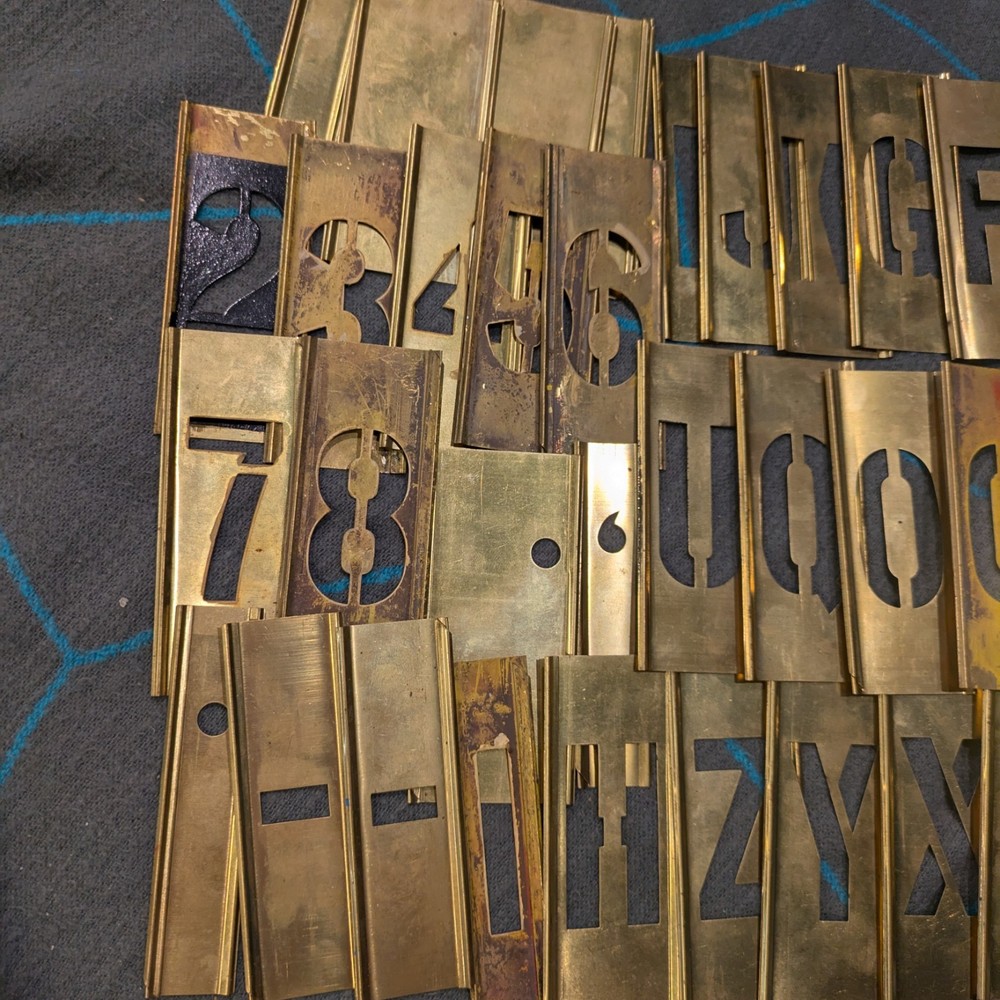 Hanson Interlocking 30 Brass Re-usable 2" Stencils #10031