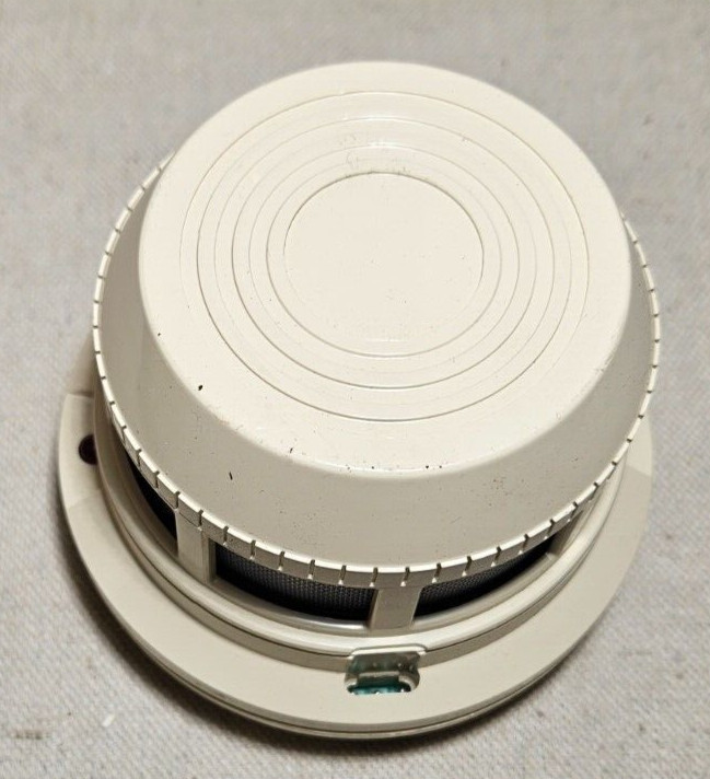 System Sensor 2451 Smoke Det. White