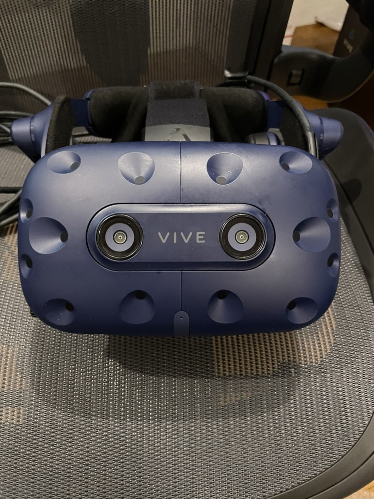 🔥 HTC Vive Pro HMD 🔥 OLED 🔥 Virtual Reality VR Headset + linkbox 🔥